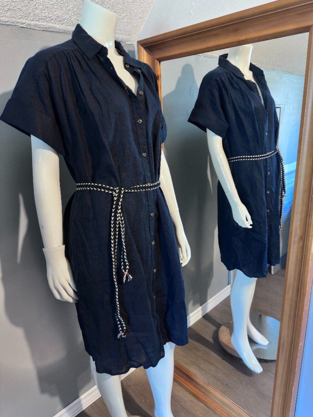 NWT J.Crew Baird McNutt Irish Linen Navy Shirt Dress Belted Size M Tall